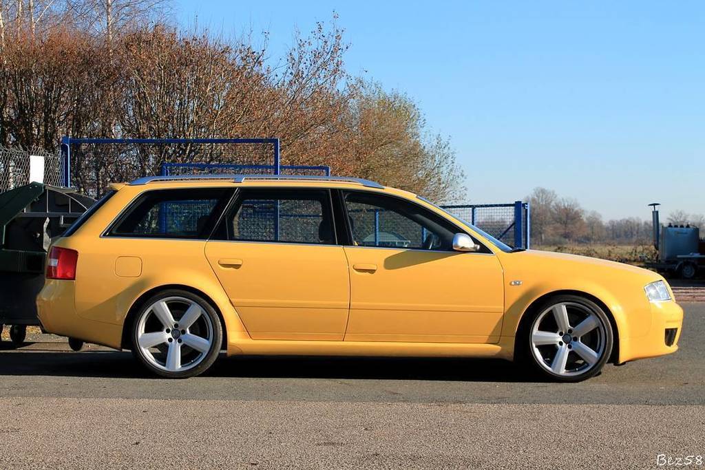 Camp_allroad's tweet photo. Side shot of that #ImolaYellow #RS6 #Avant | 📸 Nicolas Bezille | #campallroad #Audi #Audif… https://t.co/SbfP5OhWAf https://t.co/mR602tpmLM