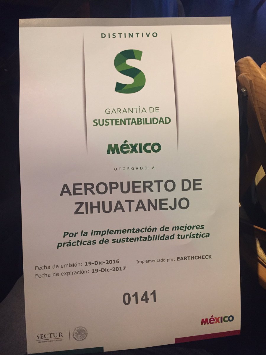 VisitIZ's tweet photo. Felicidades al Aeropuerto Internacional de #IxtapaZihuatanejo por recibir el Distintivo S, por sus prácticas sustentables. @edelamadrid. https://t.co/JFzey37t1A