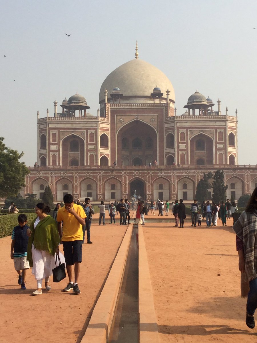 lokness2's tweet photo. Saw many tombs including the Taj Mahal and Humayun's tomb! Saw the place where Mahatma Gandhi was assassinated. Lots of history. #bird1617 https://t.co/SZ7sscR57f