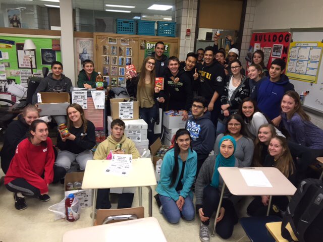 HLR_Interact's tweet photo. Have a great winter break and happy holidays!!!! #Interact #Rotery https://t.co/r4e42kdZP4