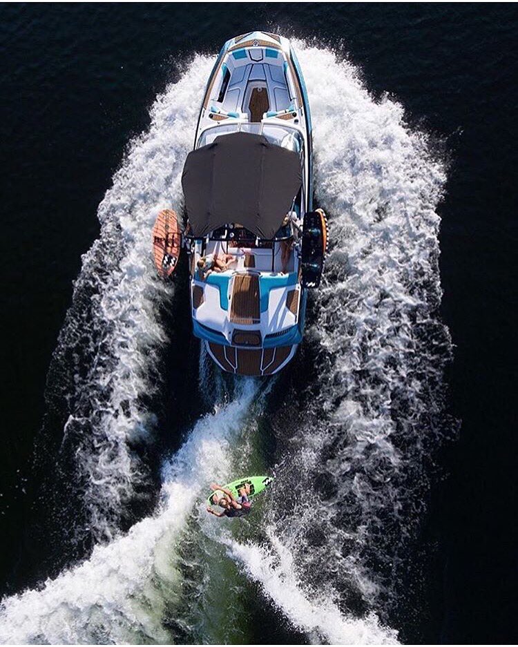 What a view 😍😱🌊  SHOP⤵️
||WakePictures.com||