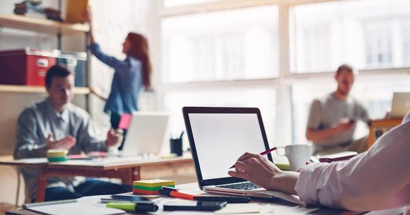 tproehm's tweet photo. From #GenZ to #WorkLifeDesign, 2017 should be an exciting year in the workplace! via @KellyServices: https://t.co/5nWcCymDCL https://t.co/yXcvudTT4R