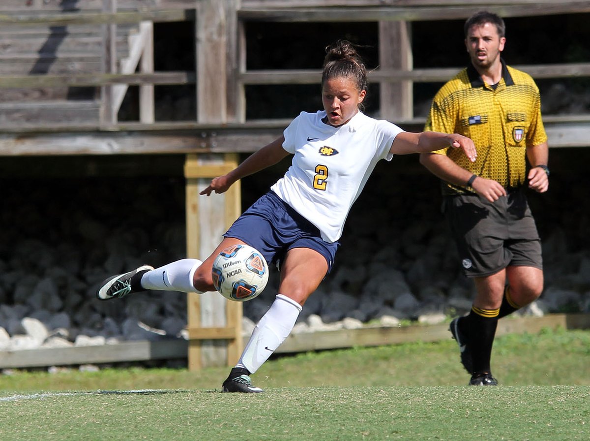 Due to her 9 single-season assists Carter ranks 4th in @GoChoctawsWSOC history: atjo.es/4p3c