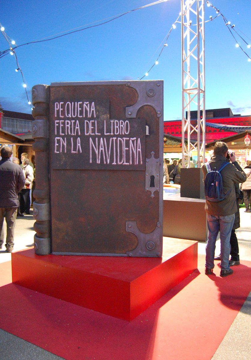 .<a href="/mataderomadrid/">mataderomadrid</a> se viste de fiesta con “La Navideña”. Te quedan dos días para disfrutarlo: bit.ly/2hdfdiL #HacemosNavidad