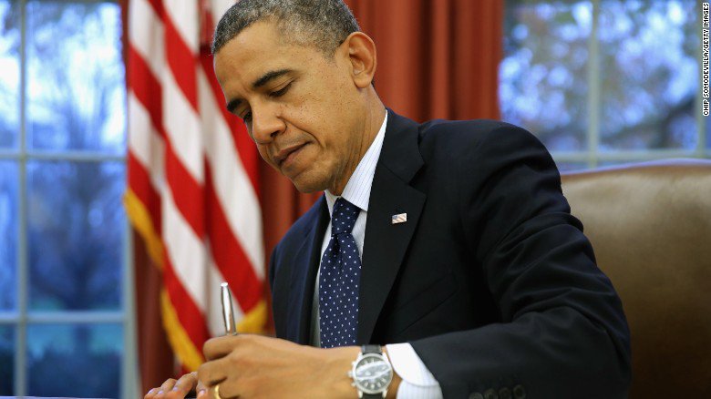 CNN's tweet image. In bid to cement his environmental record, Obama permanently bans future oil drilling in Arctic and Atlantic oceans cnn.it/2hdl8UW