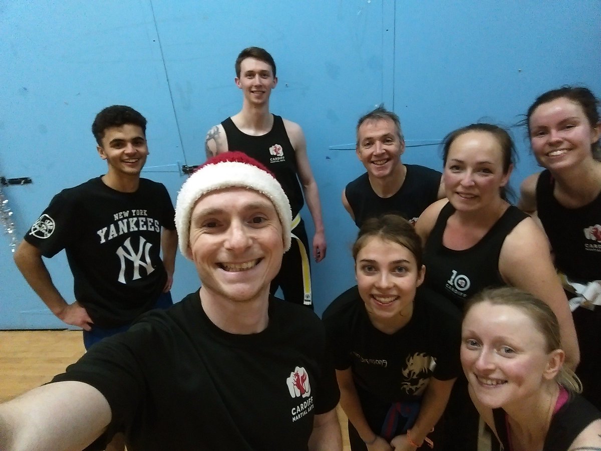 CrdiffMACathays's tweet photo. Last class of 2016, done! Thanks to all students &amp; parents for a wonderful years training. See you in the new year! #BringOn2017 https://t.co/TcPBPKpmkR