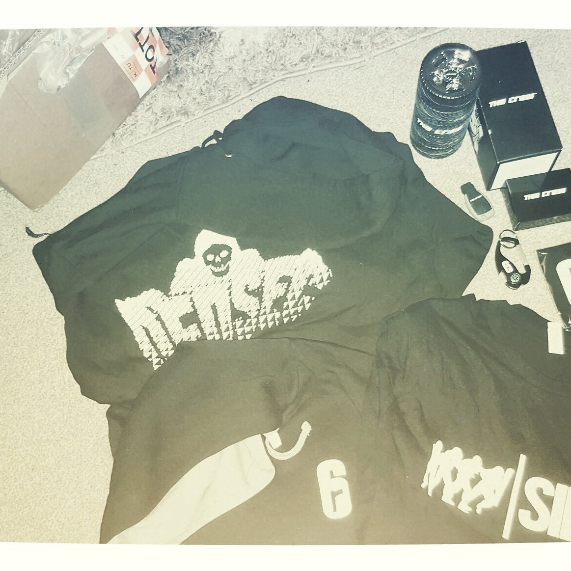 Chris Meany (@chrismeanytog) on Twitter photo Received this in the post today from the guys <a href="/infinite_group/">infinite FM</a> off the back of the launch photos I did for #WatchDogs2 #iamdedsec Thank You! Received this in the post today from the guys <a href="/infinite_group/">infinite FM</a> off the back of the launch photos I did for #WatchDogs2 #iamdedsec Thank You!