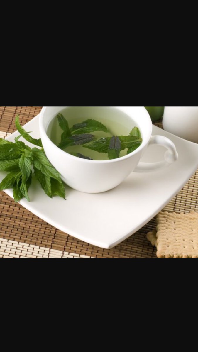 #_معلومه_مٌفيده_
شرب كوب دافئ من النعناع يٌساعدك على الاسترخاء قبل النوم 
والتغلب على التوتروالإجهاد
ويعطيك شعور بالراحه!!!