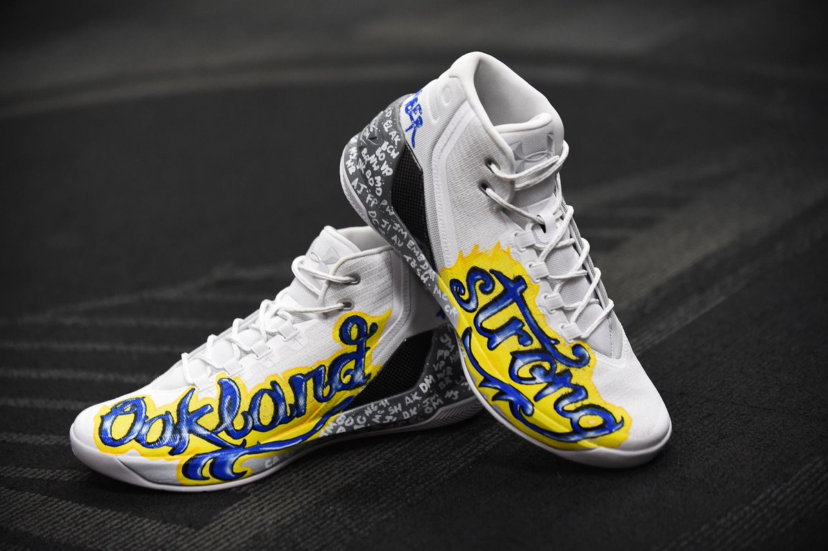 Golden State Warriors Shoes : Golden State Warriors Baller Shoes Db