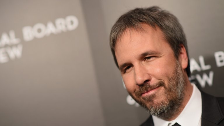 THR's tweet image. Denis Villeneuve in talks to direct 'Dune' reboot for Legendary thr.cm/mqt4pe