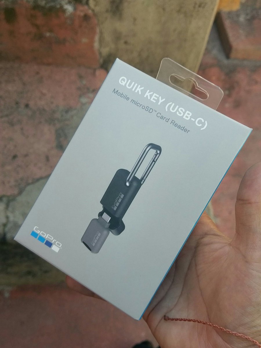 chesso_'s tweet photo. Que rápido es la entrega de @amazonmex dos días después ya tengo mi #QuikKey de @GoProMX https://t.co/atyuwGQxFi