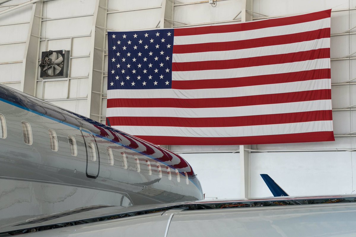 FB_Aviation_OPF's tweet image. Prideful. #FontainebleauAviation #FlyFamously