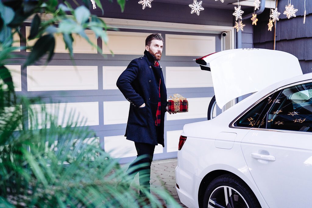 I told Santa Claus it was time to trade in the old slay because the new @audi #A4 is all he will need... #audipartner
