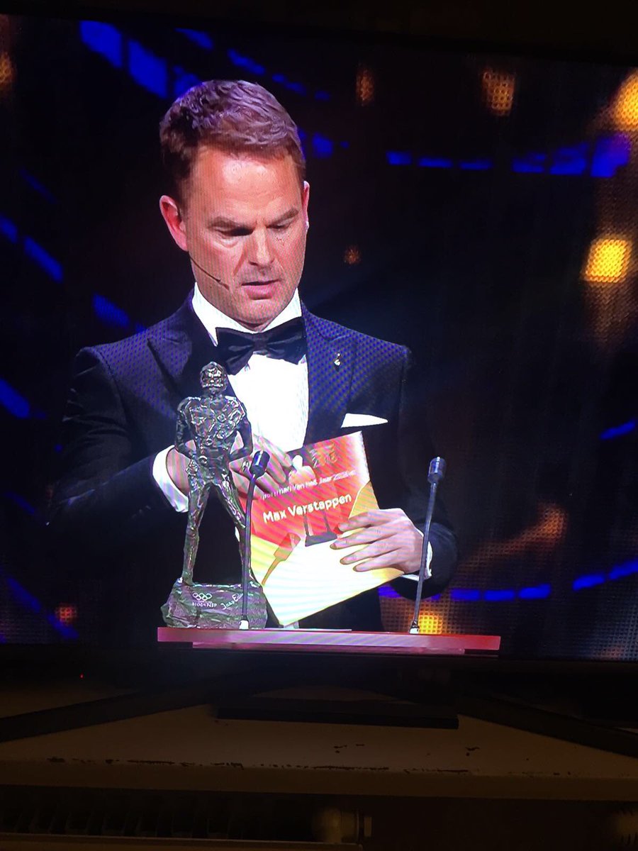 Haha, kan de beste overkomen @FrankRonald1970. Congrats <a href="/Max33Verstappen/">Max Verstappen</a>! #SportmanVanHetJaar