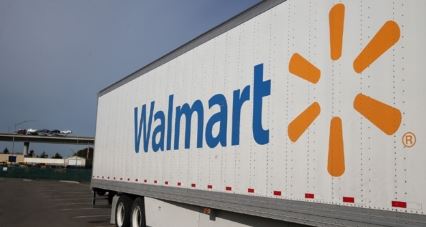 Walmart trims its Christmas Eve hours bit.ly/2ibXyIo https://t.co/EcsYvYg8ng