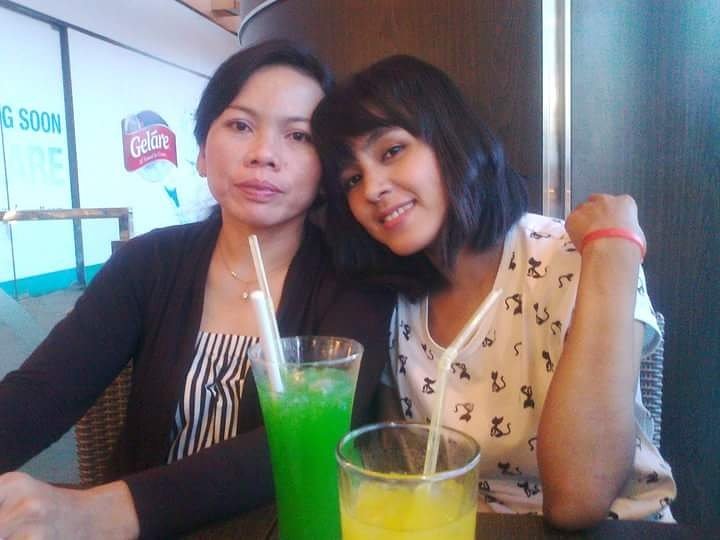 Dpicasouw's tweet photo. "Selamat Hari Ibu" mama. Aku hanya bisa berterima kasih atas segalanya. I❤U MAMA 😘😘😘😘😘👭💋 https://t.co/64iOQx53mr