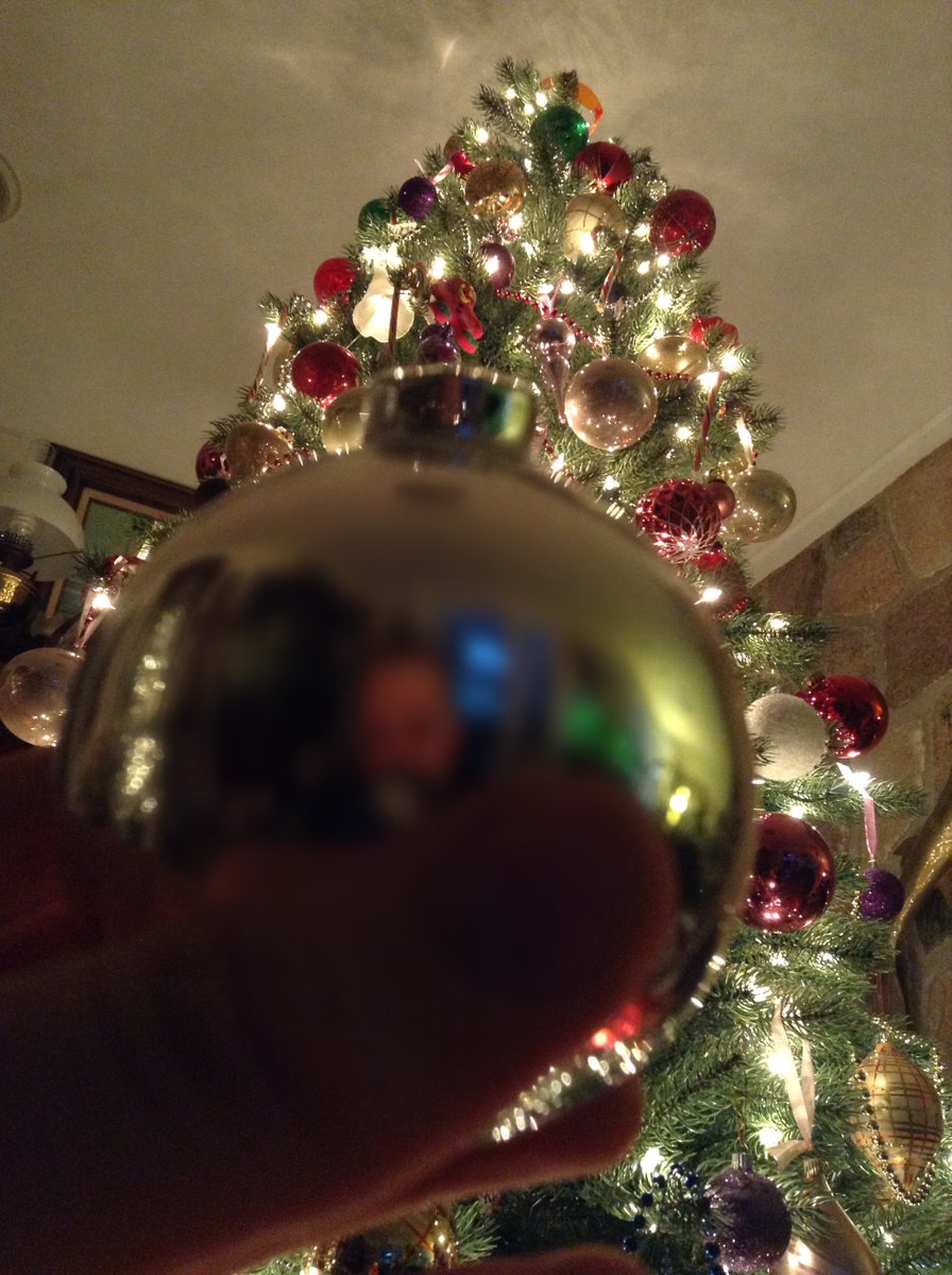 GPNstem's tweet photo. @GPNHS Chemistry Club members are making Christmas bulbs with AgNO3, NH2, and KOH! #GPNChem @ACSChemClubs @katecalmurray @GPSchools https://t.co/uo4zJ8kspB