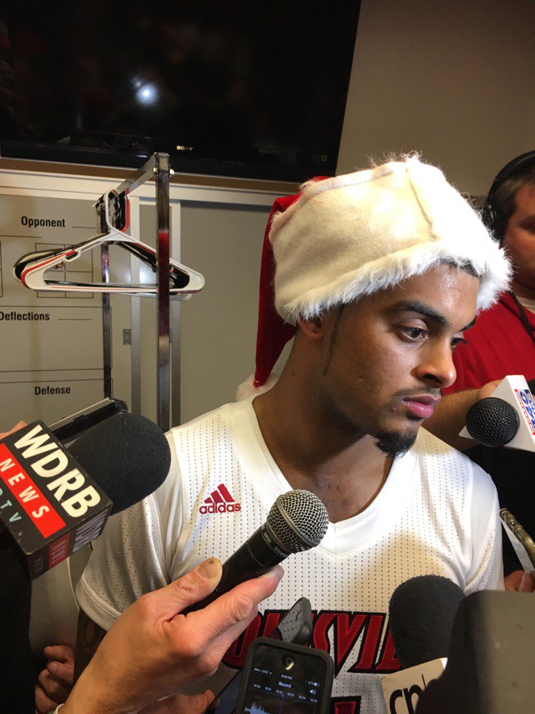 jdemling's tweet photo. Quentin Snider just said "Merry Christmas" as he started his media session. https://t.co/JPFoLSL5IR