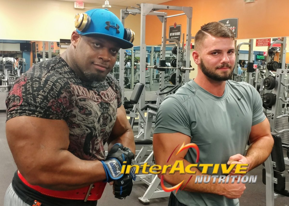 cantstop680's tweet photo. Getting it done in the gym #getmammoth #sizematters #myinteractive #boy #bodybuilding #body #fitness #fit #fitfram https://t.co/py9V0W8tiU