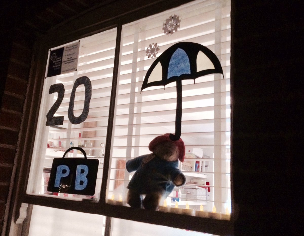 FollowBessie's tweet photo. Another brilliant trio of windows... https://t.co/MvsISrWQPh