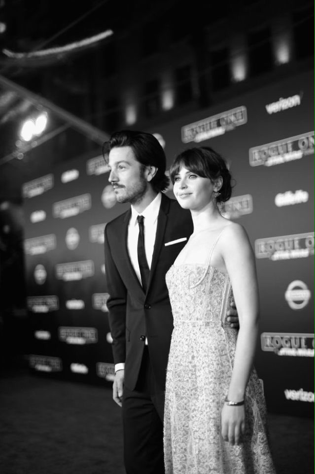 _laaluna's tweet photo. My space parents™ https://t.co/90bZ0wNbpM