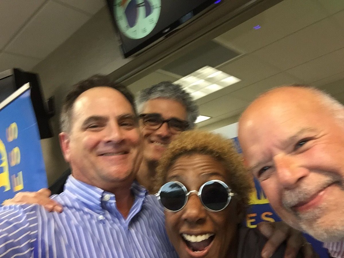 FriedonBusiness's tweet photo. Now:
@ISG_REALESTATE head Philip Spiegelman #MiamiReport on #Condos & @BruceTurkel #AllAboutThem
Clk2lstn: https://t.co/cYVtT3Zir1 https://t.co/XMawRzSSWy