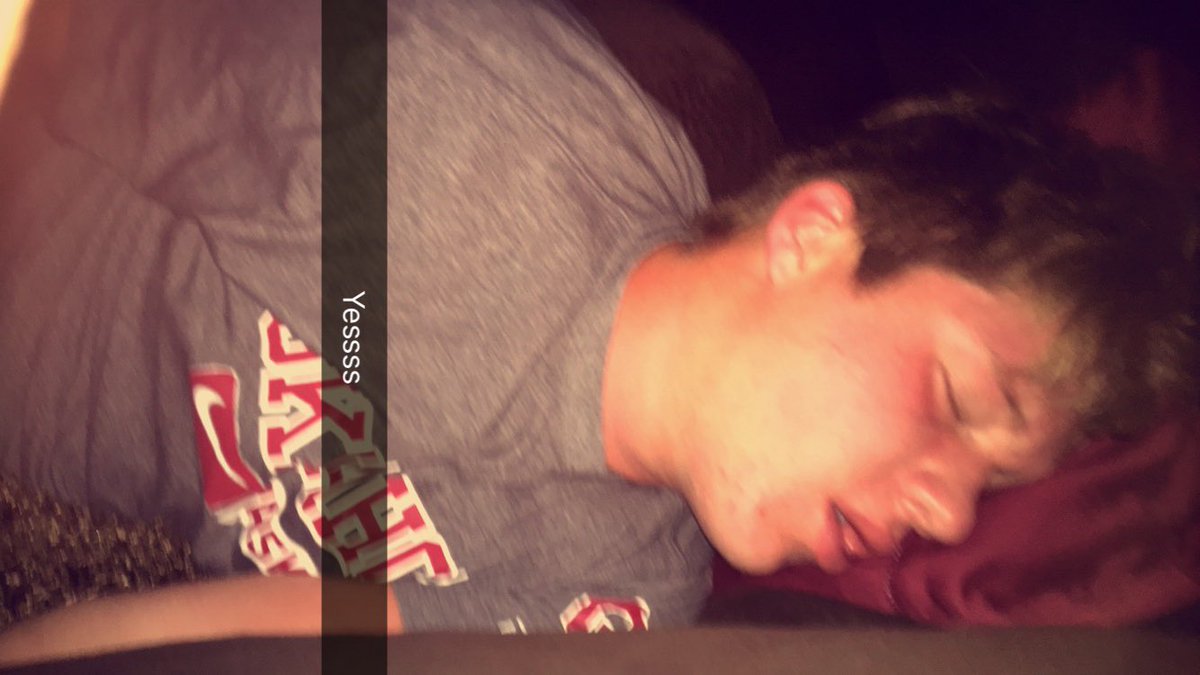 JakeSchow's tweet image. Happy birthday to this boi of mine! Happy birthday #tinyhands @kc_buck48