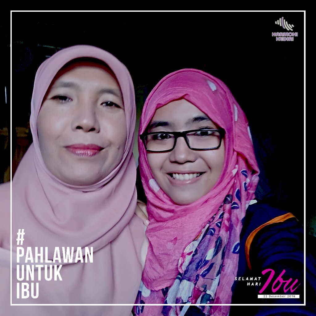 njum_'s tweet photo. you're my everything 😘😘😘
.
#HarmoniKediri #PemudaKediri #HariIbu #PahlawanUntukIbu @hkbcofficial @pemkotkediri ,. https://t.co/yyaAlDmJ1X