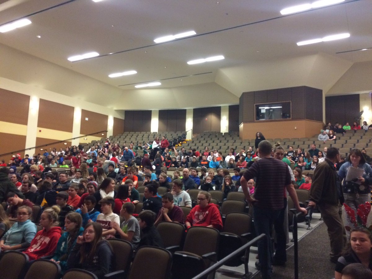 BMS_Principal's tweet photo. Happy Holidays to all our BMS families. We had a great send off to our students at today's Frozen Finale assembly. #spreadkindness https://t.co/fGp7m6NpTT