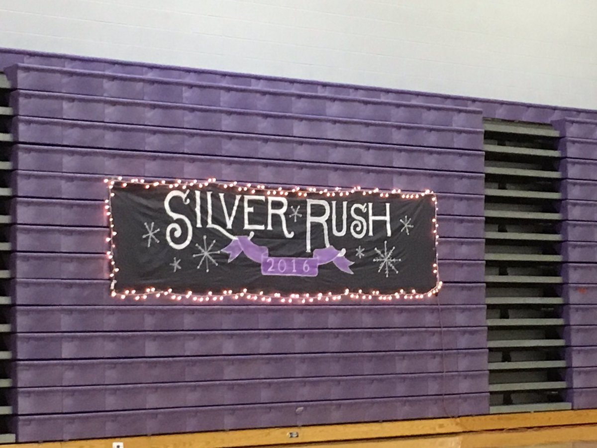 Thank you Silverwolves!! #itsalwaysamazing <a href="/superfan_rhs/">RHS Superfan</a> <a href="/SilverRushRHS/">Silver Rush 2017</a>