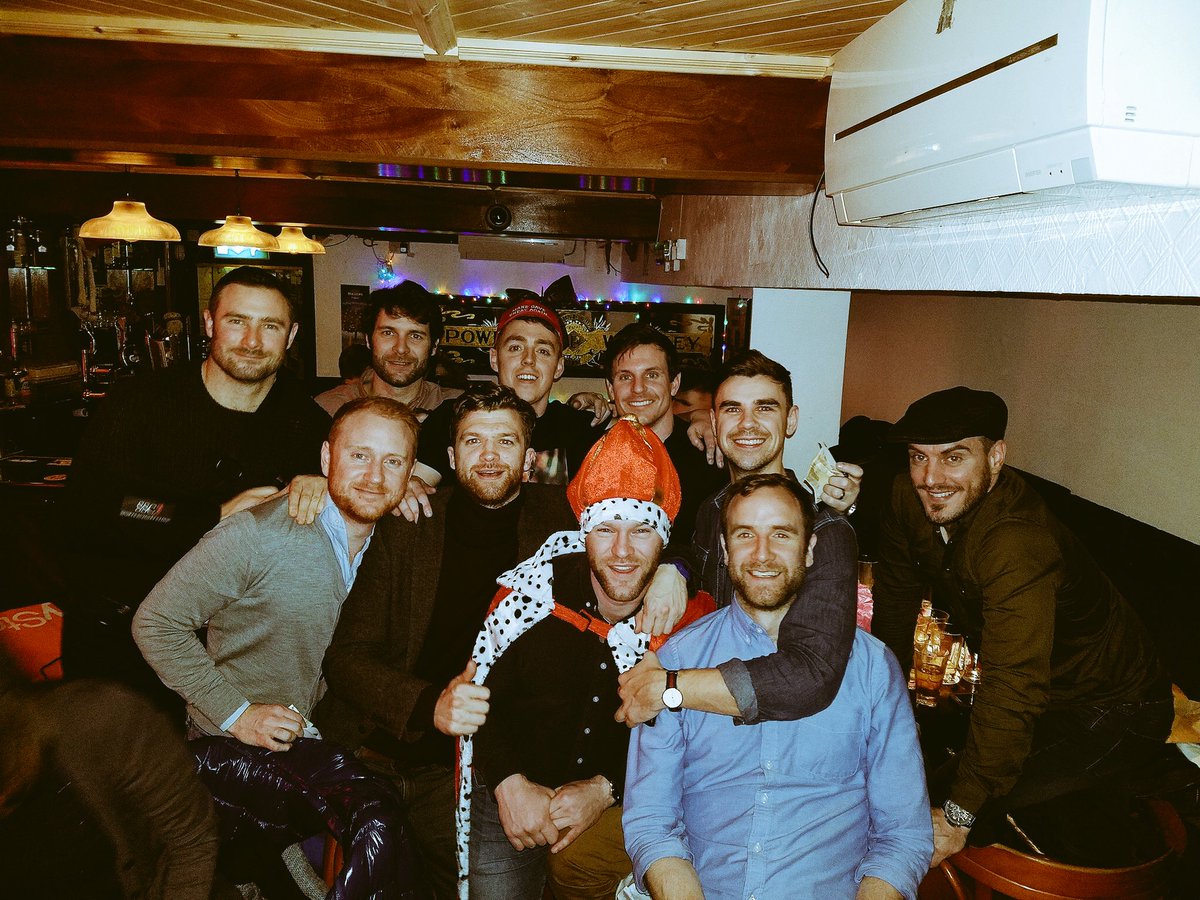TomFoxy's tweet photo. Best thing about the last 4 years at Twitter was meeting these lads 😍 https://t.co/7KrLH6EBU9