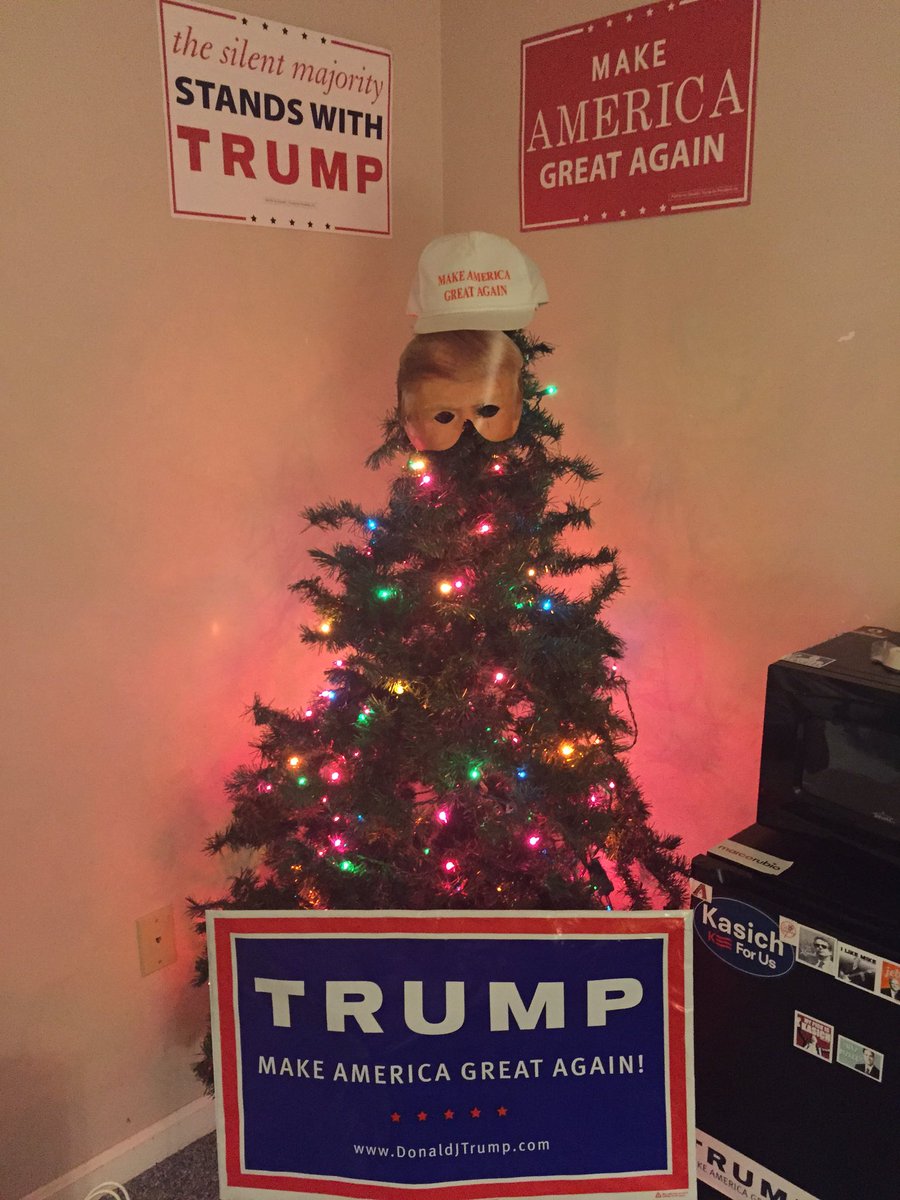 democratif's tweet photo. Merry Christmas! https://t.co/4PGV4mB0D0