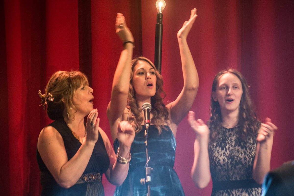 MichelleVocals's tweet photo. Singing at 'Life is a Symphony' https://t.co/QwnRAfALMS