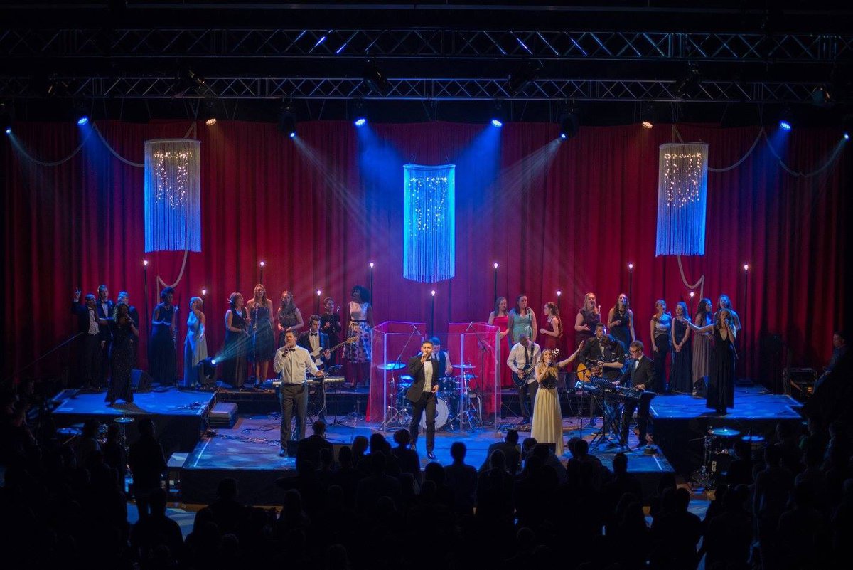 MichelleVocals's tweet photo. Singing at 'Life is a Symphony' https://t.co/QwnRAfALMS