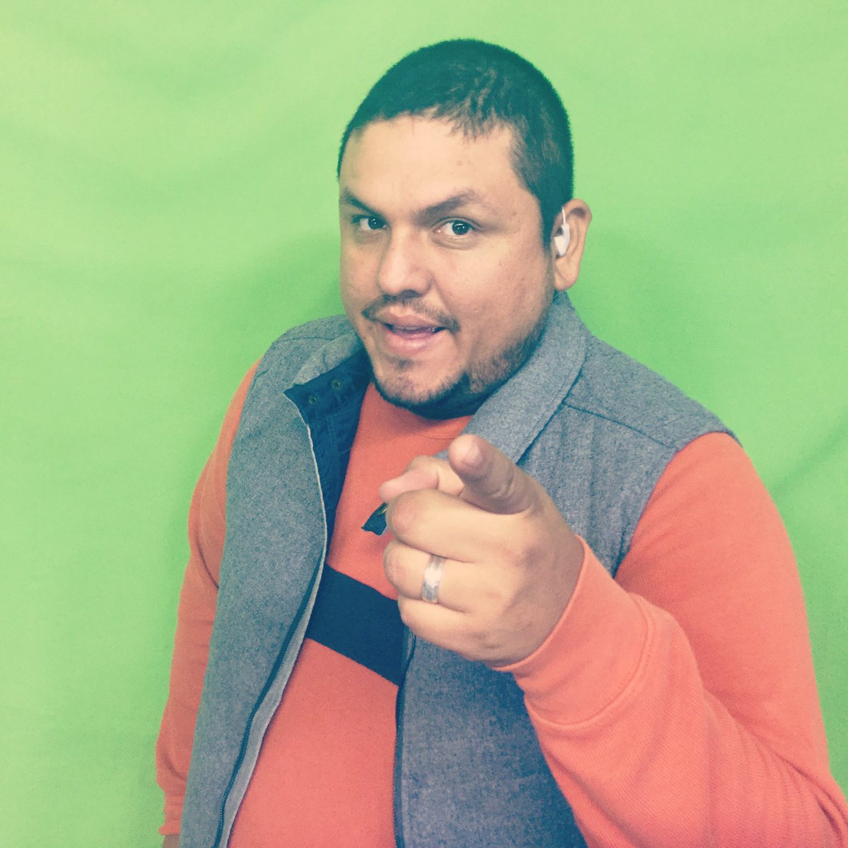 SuperChannel_12's tweet photo. ((EN VIVO)) "A Toda Máquina" #ATM con Juan Marcos Jaime "El Juancho" / Centro de mensajes: 878 1 22 22 22 #SuperChannel22 https://t.co/JhZaFLAAsR