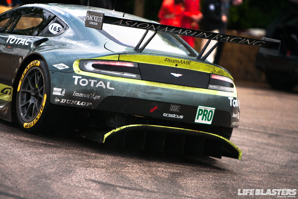 PhotosDelaney's tweet photo. @astonmartin @AMR_Official at the @fosgoodwood 2016. So cool to see the cars with the grime straight off the track. #teamAMR #FOS2016 https://t.co/4hHU5S0USi