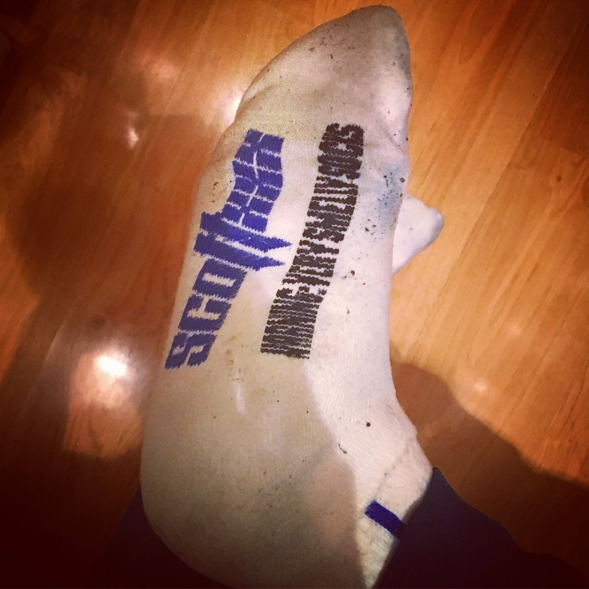 nikeairmaxedout's tweet photo. Deleting pics on my phone and found this. Got soaked after a night out in London in May. Socks are still unwashed 😈 https://t.co/LWsL2FFehd https://t.co/DT5m7n2Mwr