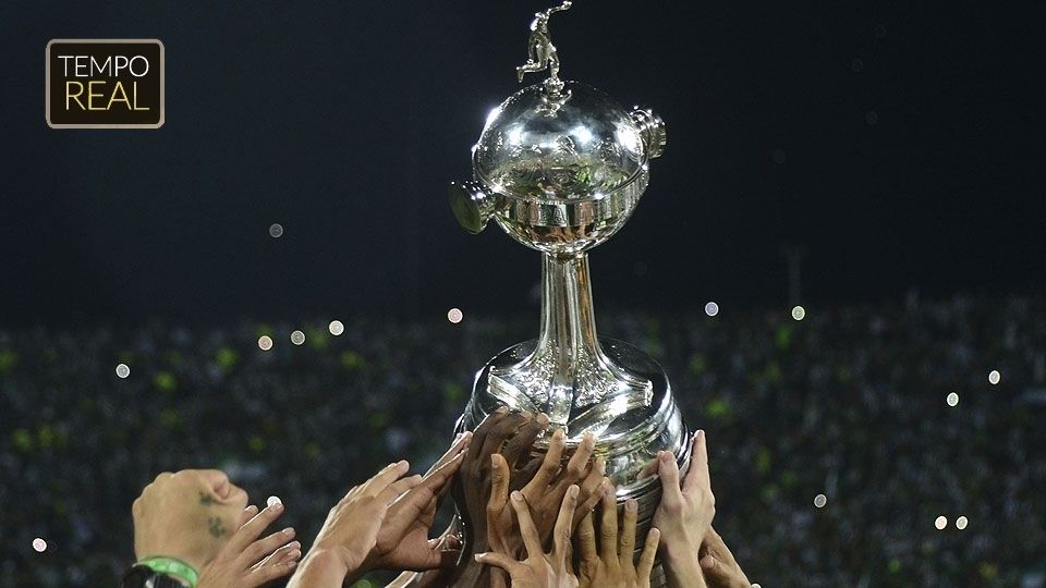 ESPNBrasil's tweet image. Palmeiras cai no grupo do Peñarol-URU, e Atlético-MG pega Libertad-PAR. Siga o sorteio: es.pn/2ht875U