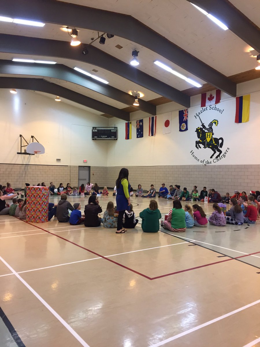 hazletschool1's tweet photo. School wide potluck+Secret Santa reveal+dance presentation by the kids dance group=great last day before holidays!!  Merry Christmas!! https://t.co/1FwmXzVUk1