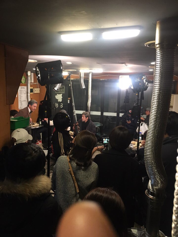 INFINITE's Hoya and Sungjong (along with SHINee's Key and Onew) will be appearing on 2016 MBC Gayo Promotional Video as grandfathers.