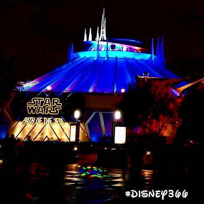 Disney366's tweet photo. Day 1817: #RainyDay #PhotoFun. #Disney366 @DisneylandToday -
#HyperspaceMountain #SpaceMo… https://t.co/GVa2pAsrGQ https://t.co/RUdgBcJyxH