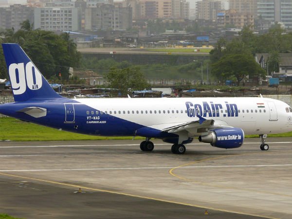 news24tvchannel's tweet photo. Christmas special, fly in just Rs 999 #GoAiroffer #Christmas #Specialfares #Rs9 https://t.co/GkVBGzVQSX https://t.co/n3TgftRR7b