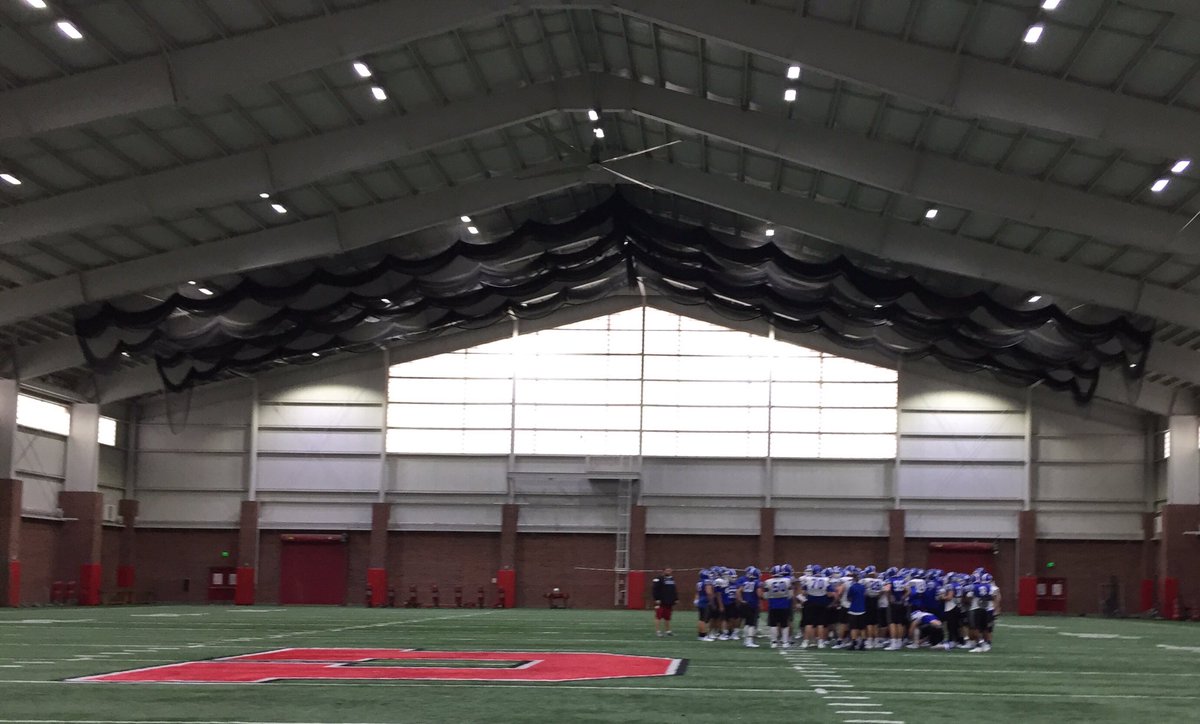 <a href="/BinghamFB/">Bingham Football</a>