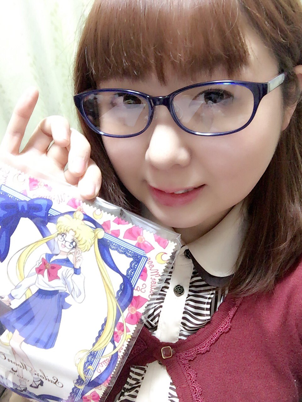 綾原ちょこ Pa Twitter 以前購入したセーラームーン Jinsのコラボメガネをおろしました うさぎちゃんコラボで可愛いんだー メガネの弦もリボンなんだよ うれしい セーラームーン 美少女戦士セーラームーン Jins セーラームーングッズ 眼鏡 メガネ