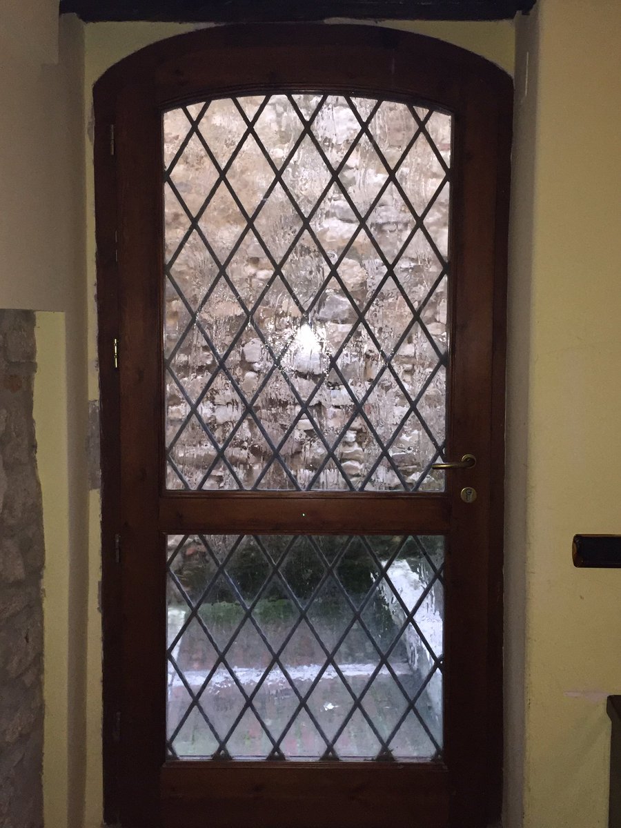 EB_MTChoir's tweet photo. Enjoying the architecture of the bed and breakfast we stayed in last night.#Campobasso #Italy #Europeantour2016 #Mountunitychoir @EarlBynum https://t.co/ZpGZDV2Szg