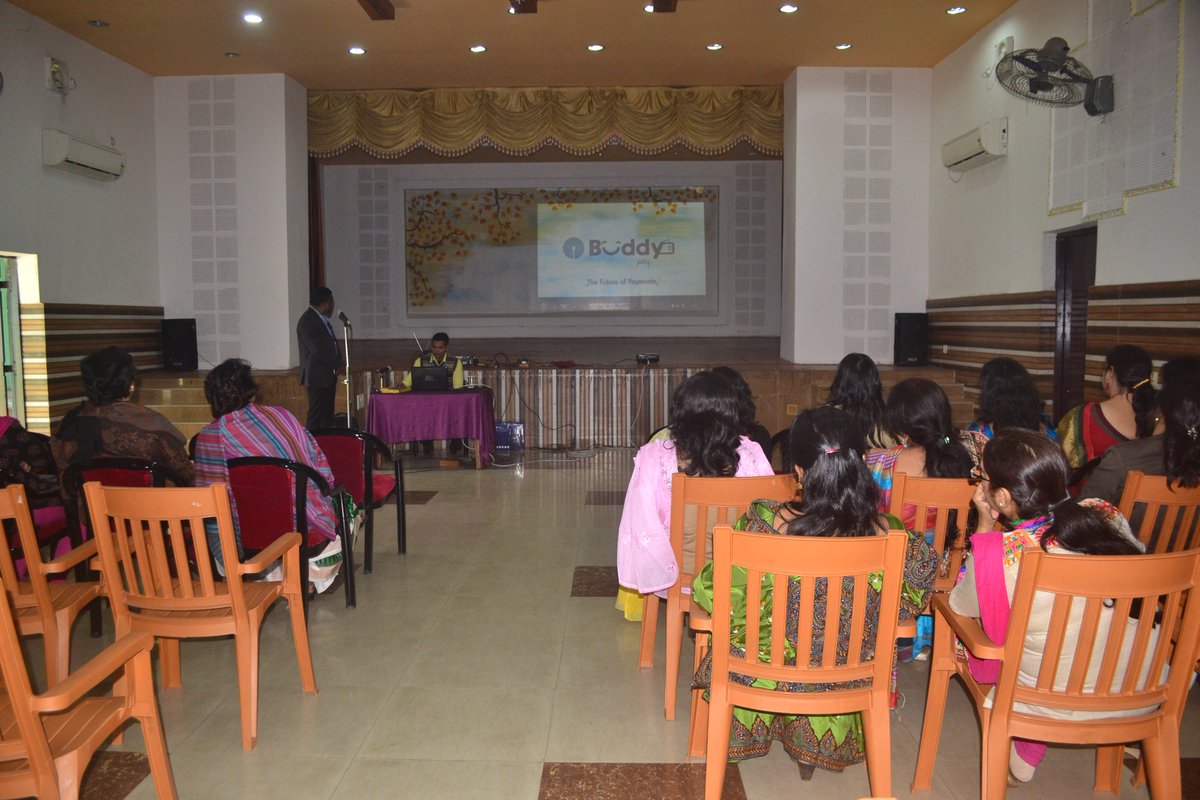 DSPSAIL1's tweet photo. @SAILsteel @SteelMinIndia  Mass Awareness Programs on Cashless Transactions by DSP for adjoining villages, housewives &amp; ladies and employees https://t.co/IJR4N0DAtr