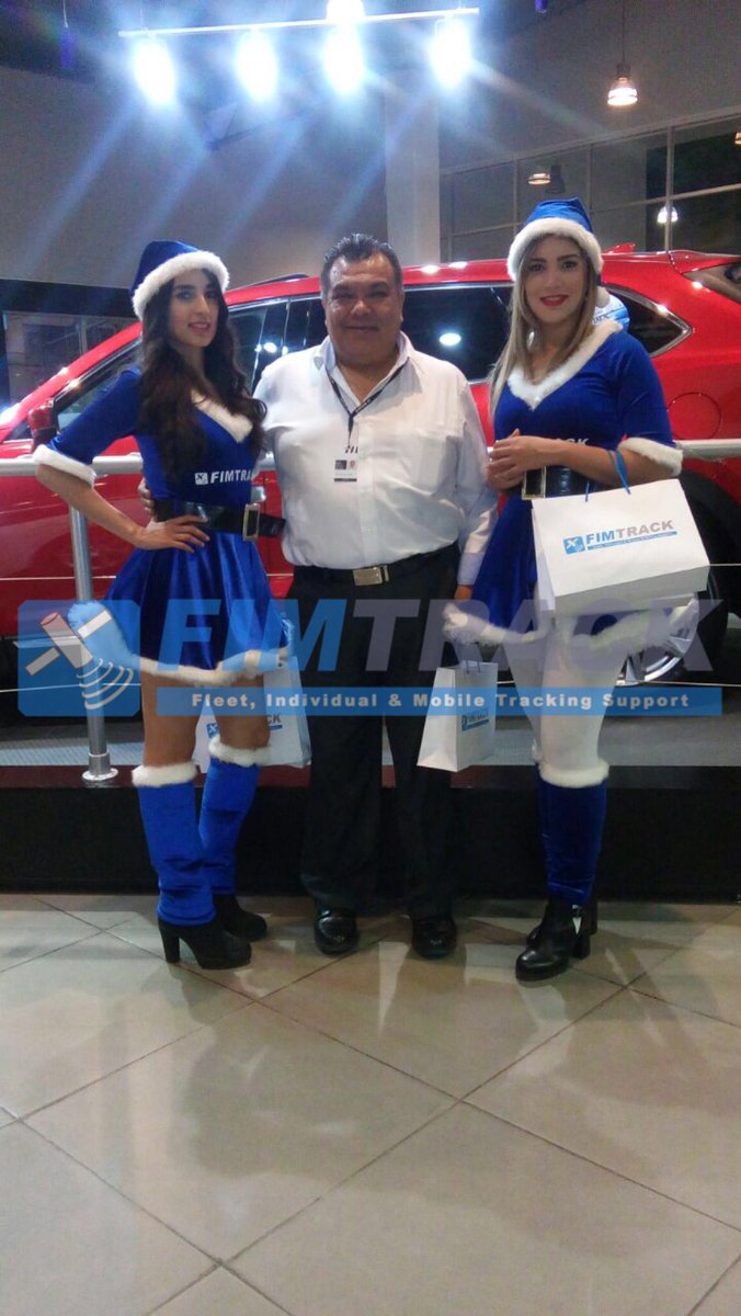 fimtrack's tweet photo. Cerramos el día con Mazda ZAPATA Lindavista en esta entrega de regalos de #FindeAño #2016 #FIMTRACK
#QuieroUnRegaloQue https://t.co/3dhcKBOqkp