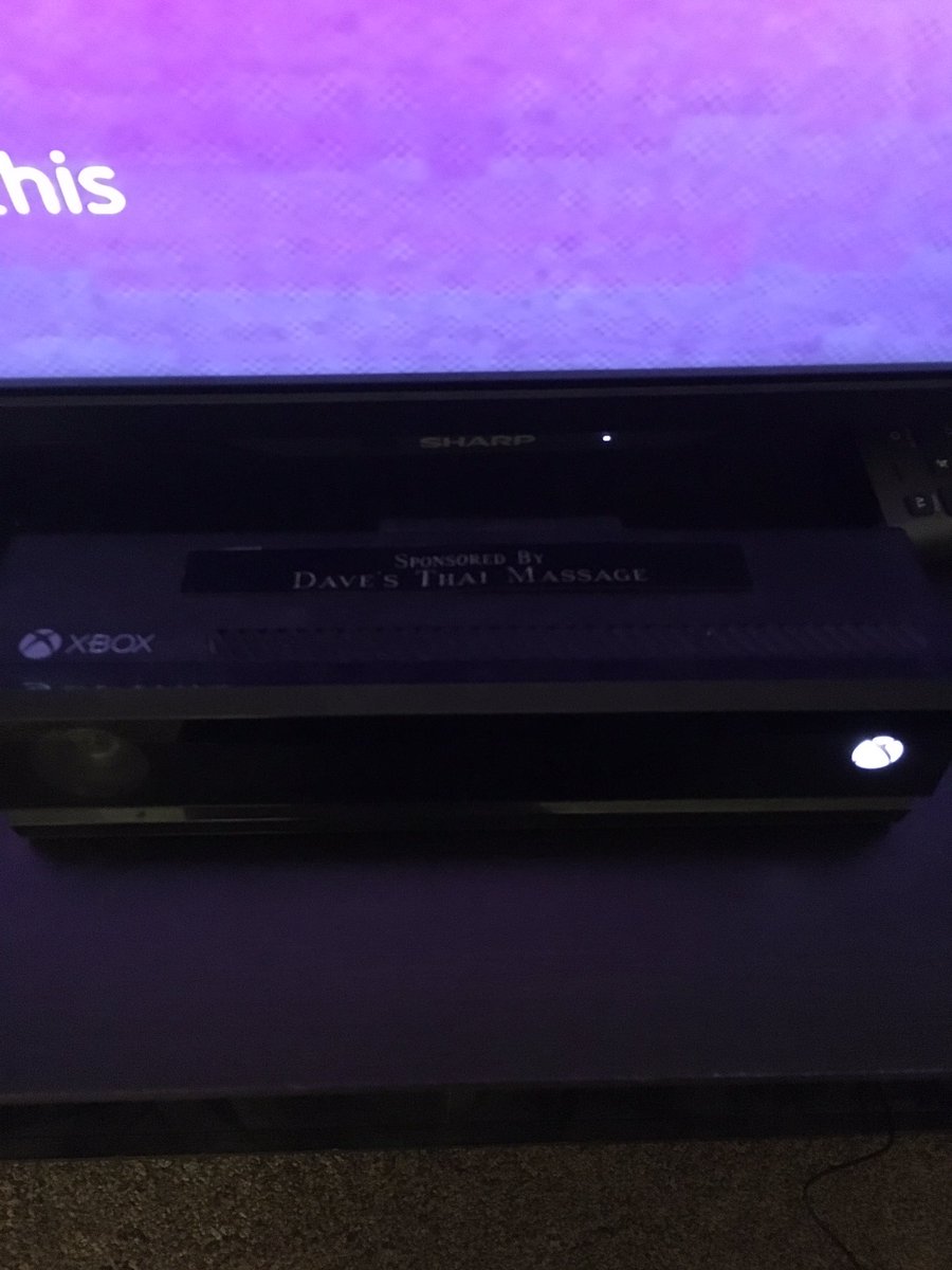 TheWeirdChit's tweet photo. #nobc 
#DavesThaiMassage
#Xbox https://t.co/zOvEQBTt1e