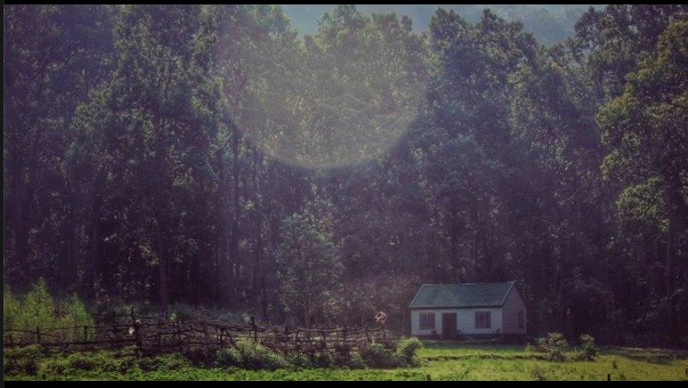 shouutin's tweet photo. Ring in Christmas and New Years in the wild? This cabin is available. 
Find out more on SHOUUT: https://t.co/LuGMBZYG1O!
#Christmas #NewYear https://t.co/CPvHHVljbs