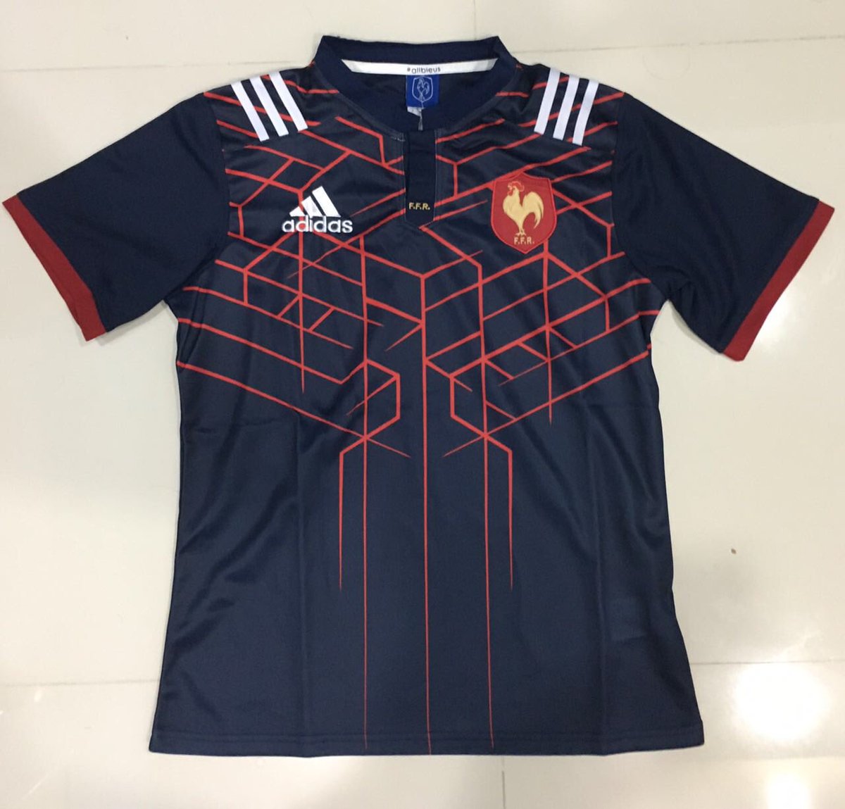 KamiJual's tweet photo. Ohoy! 
JERSI RAGBI PLAYER ISSUE/GRED AAA ada di sini!
Dapatkan promosi Jualan Akhir Tahun.
NP: RM70
PP: RM60
#kamijual #jersiragbi #trusted https://t.co/zP5s8VKxTC